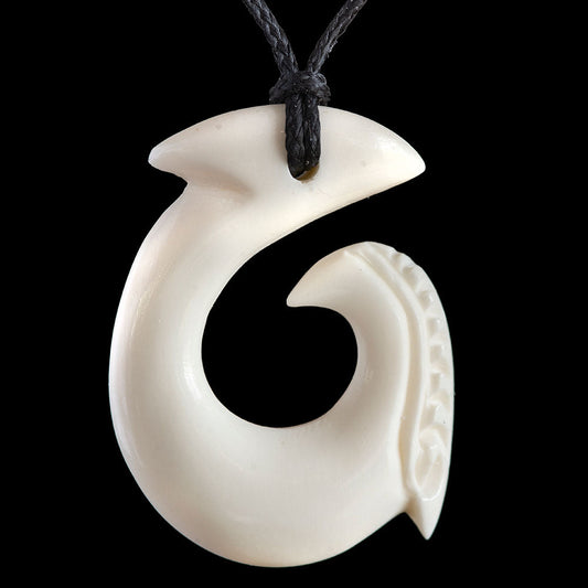 Small Engraved Matau Pendant