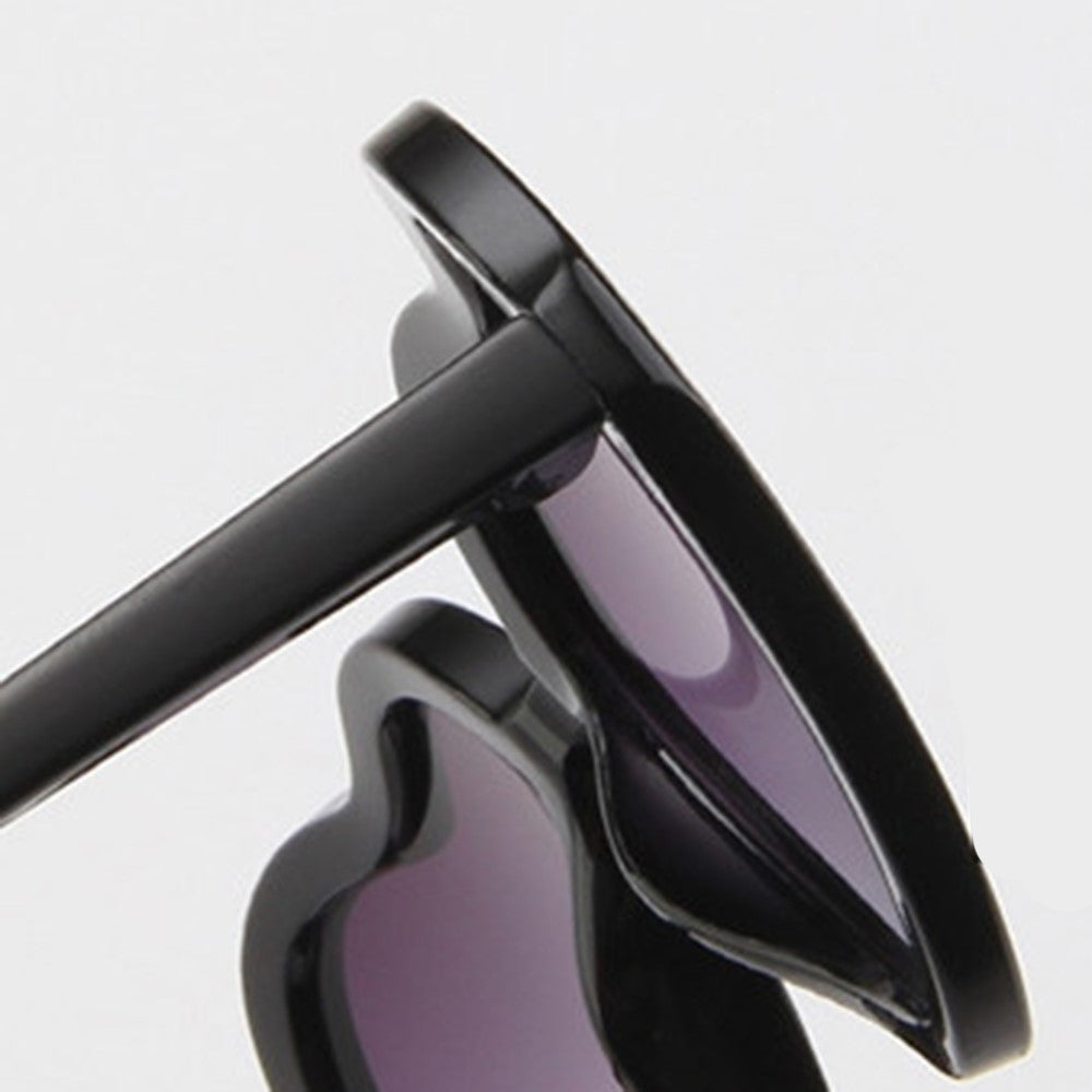 Kids Sunglasses Cute Heart Shaped Glasses Eyewear for Children Girls Boys Baby Age 3-10 Years