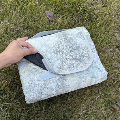 200x150cm Moisture Proof Large Picnic Blanket Foldable Outdoor Mat for 1-6 People