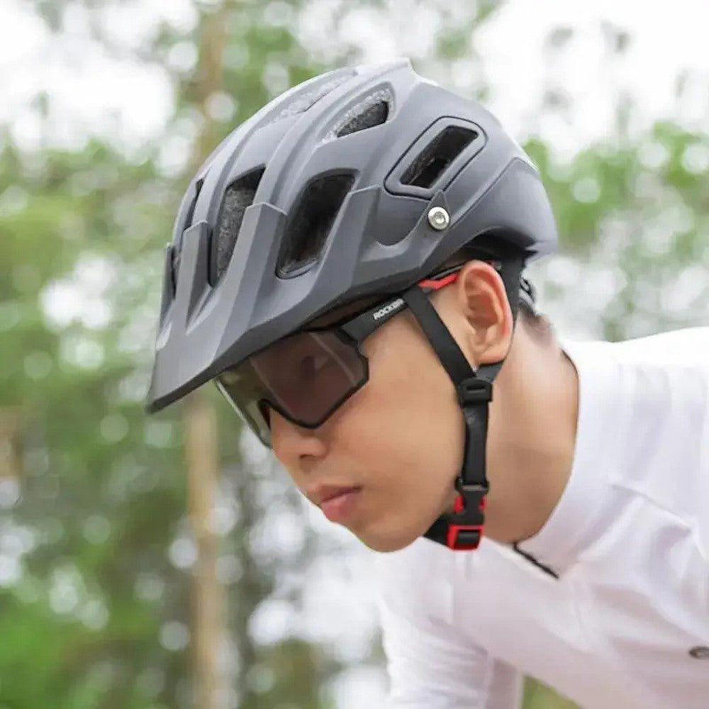ROCKBROS Sports Glasses for Cycling Running Shatterproof PC Lens Windproof Polarized Sunglasses
