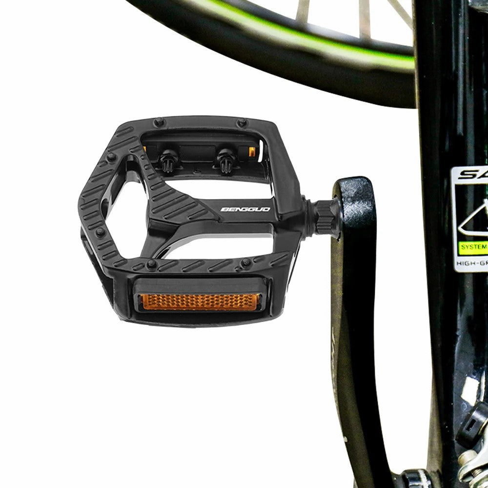 BENGGUO BG-4203 1 Pair Bicycle Pedals MTB Bike Cycling Accessories Aluminum Alloy Pedals