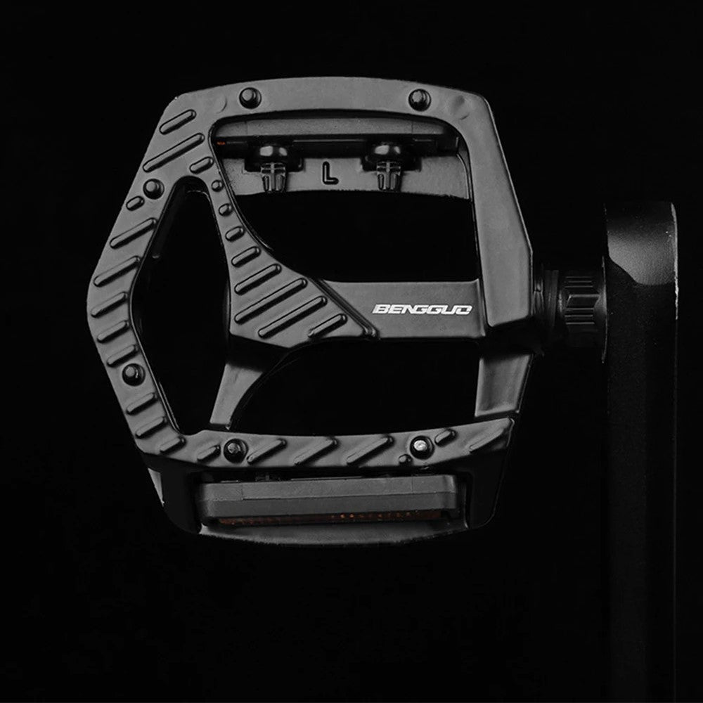 BENGGUO BG-4203 1 Pair Bicycle Pedals MTB Bike Cycling Accessories Aluminum Alloy Pedals