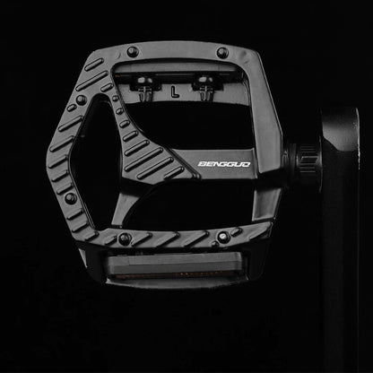 BENGGUO BG-4203 1 Pair Bicycle Pedals MTB Bike Cycling Accessories Aluminum Alloy Pedals