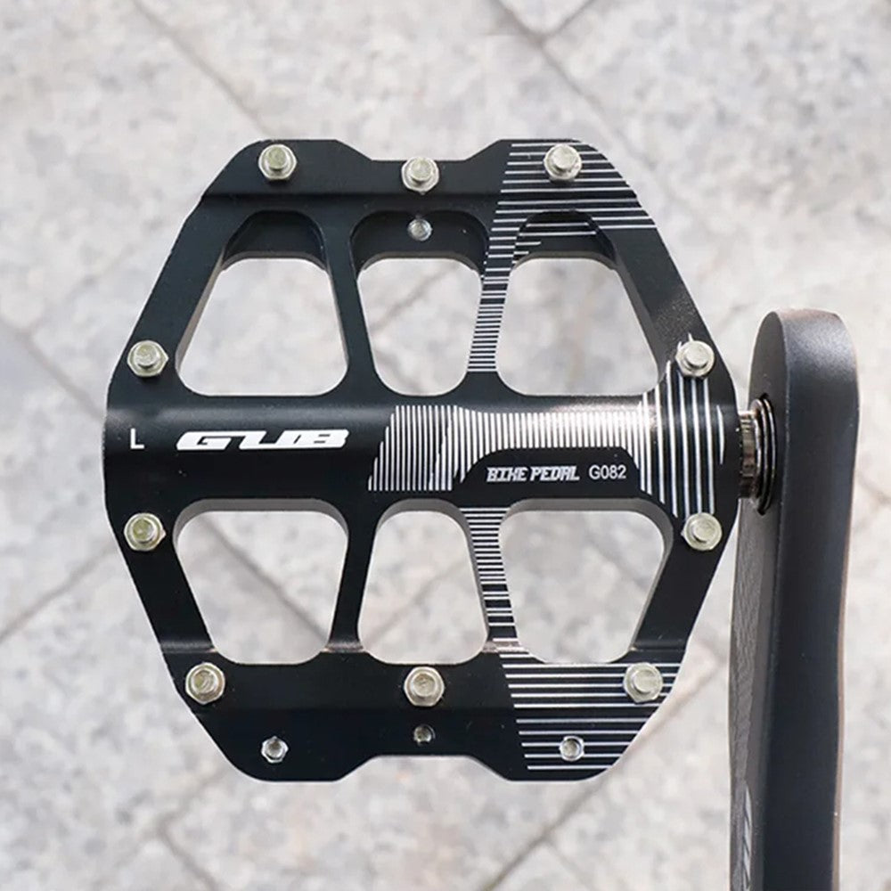 GUB G082 1 Pair Bicycle Pedals MTB Bike Cycling Accessories 3-Bearing Aluminum Alloy Pedals