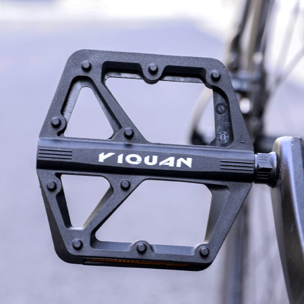 YIQUAN 10EE0052 1 Pair Mountain Bike Nylon Pedals Road MTB Bike MTB Anti Slip Bearing Cycling Foot Pedal