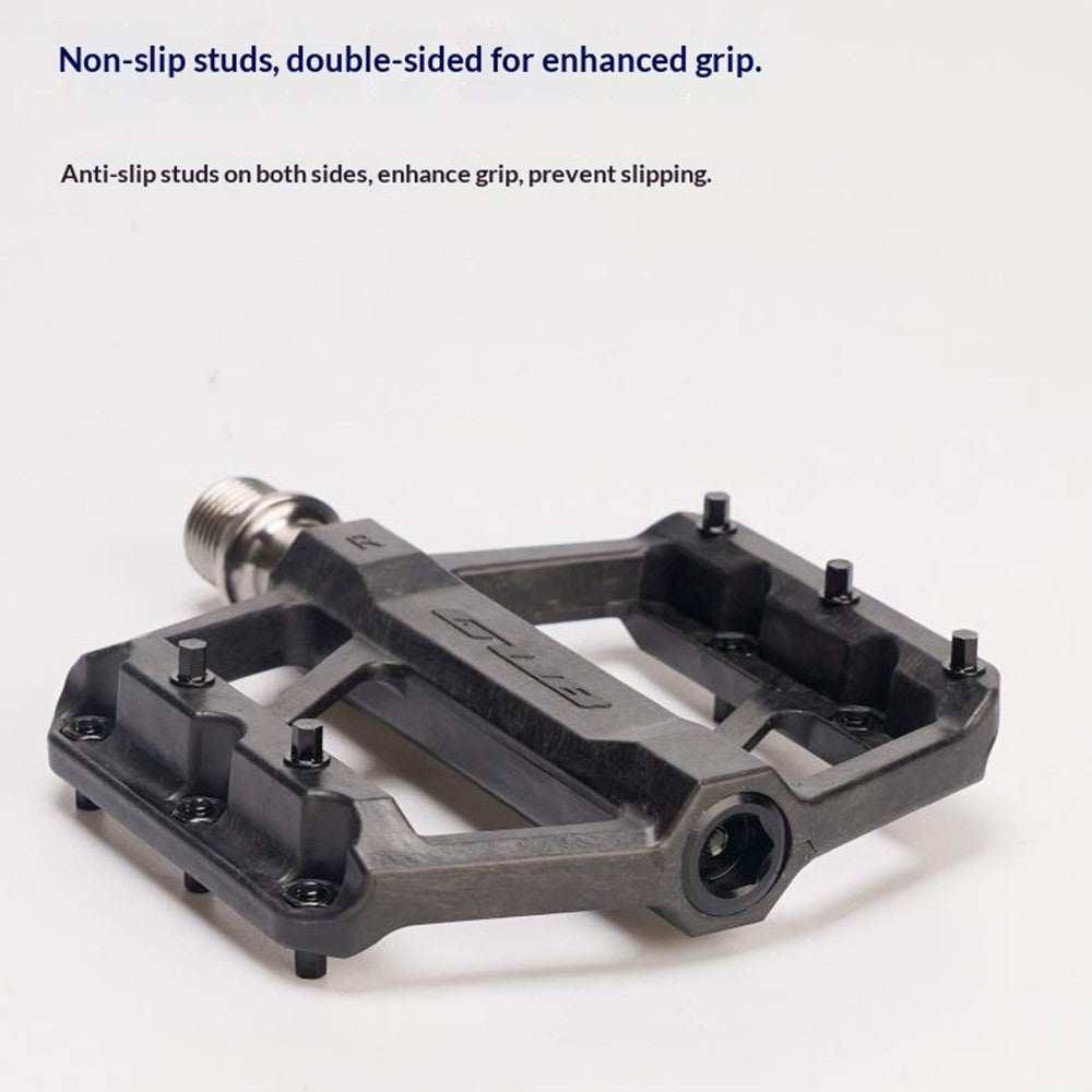 GUB GC072 Bike Pedals Titanium Axle Carbon Fiber Composite MTB / Road Bicycle Pedals Triple Sealed Bearings for Outdoor