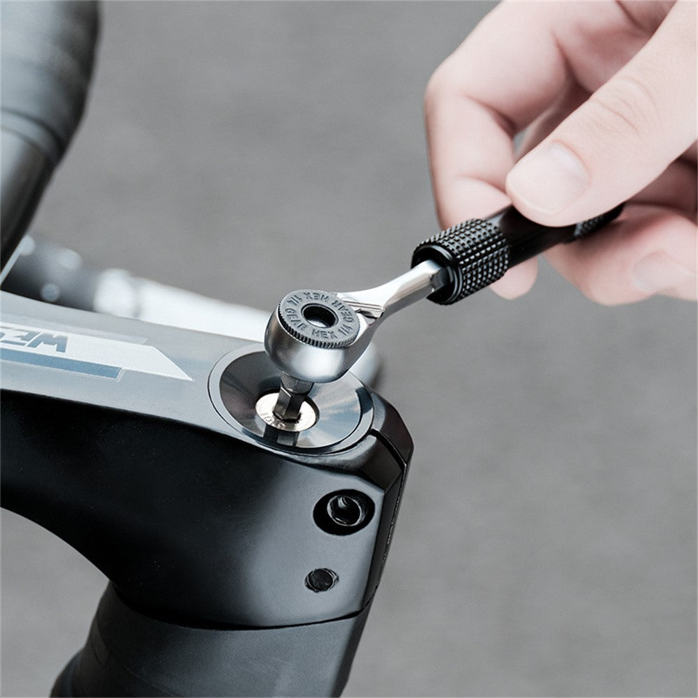 WEST BIKING YP0719484 Portable Bike Repair Tool Kit Mini Ratchet Wrench Set Vacuum Tire Patch Kit for Bicycle  /  E-Bike  /  Motorcycle