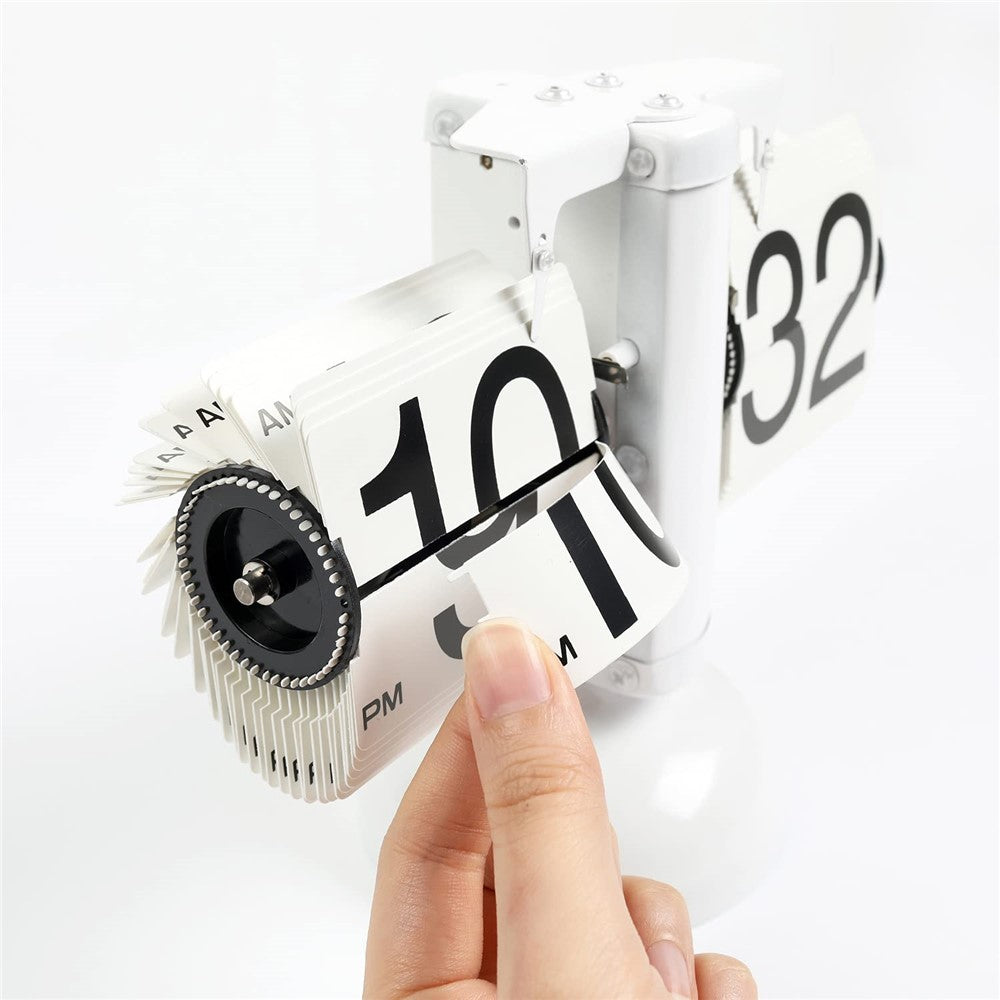 Automatic Flip Clock Retro Simple Home Living Room Table Clock Single Foot Stainless Steel Quartz Movement Flip Clock