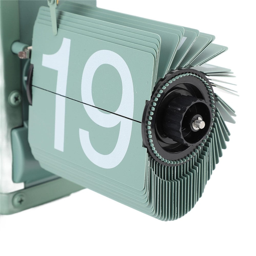 Retro Auto Flip Clock Living Room Desk Clock Balance Mechanical Flip Down Clock