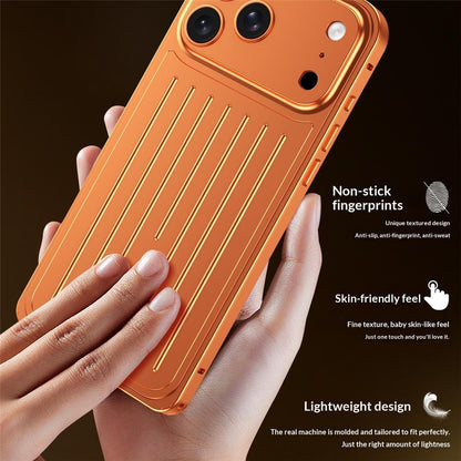 For iPhone 17 Pro Case Seahorse Buckle Luggage Design Aluminum Alloy Phone Cover