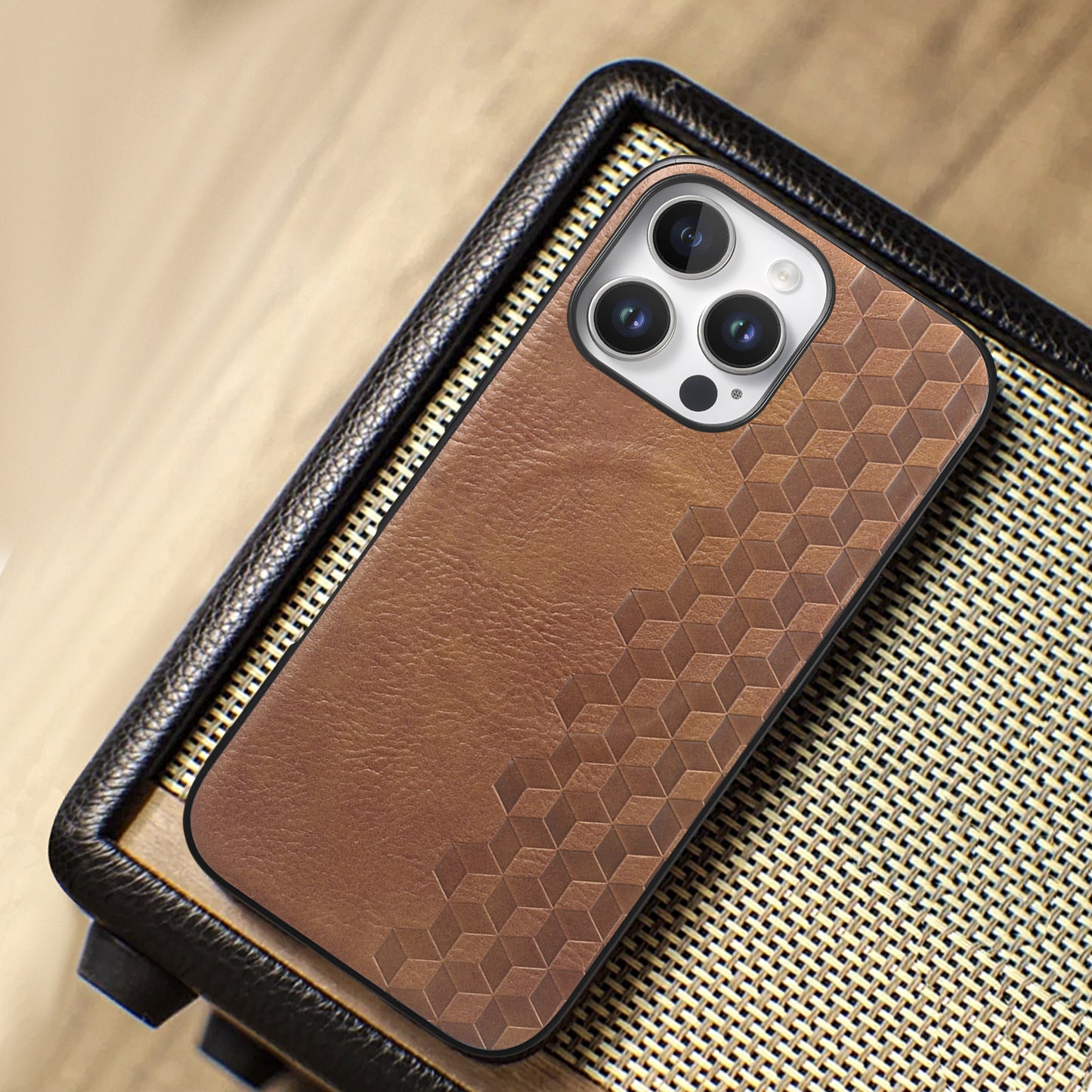 For iPhone 16 Pro / iPhone 16 Pro Max Magnetic Phone Case with Grid Pattern Protective PU Leather + PC Cover