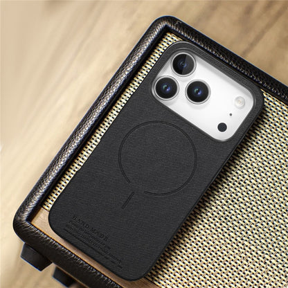 For iPhone 17 Pro Max Magnetic Case Cloth Texture PC + TPU + PU Leather Anti-Scratch Phone Cover