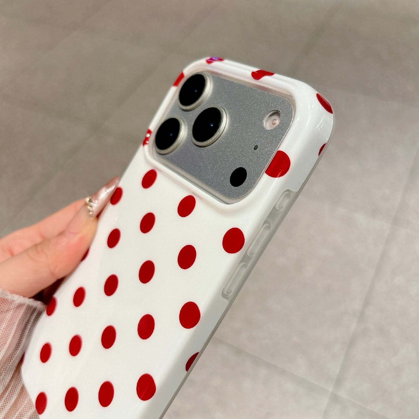 For iPhone 18 Pro / 17 Pro Case Retro Polka Dot IMD TPU Full Coverage Phone Protective Cover