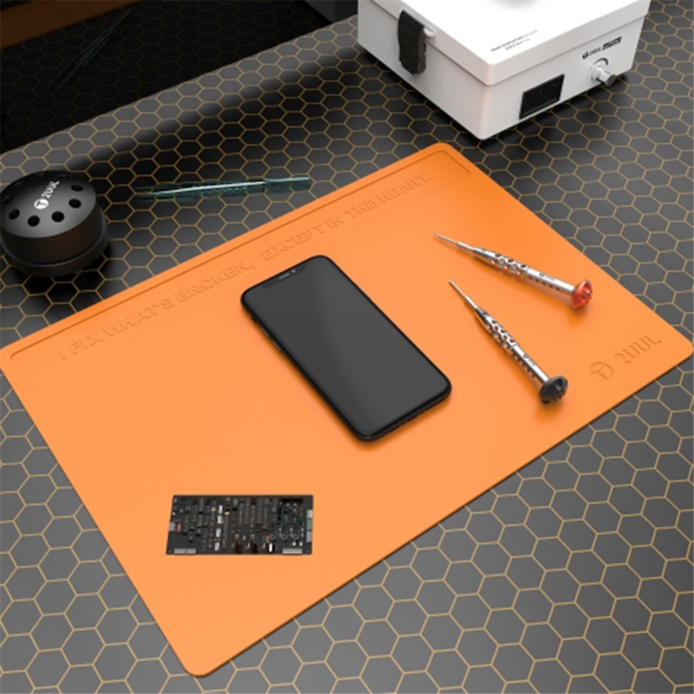 2UUL 40x28x0.3cm Heat Resisting Silicone Pad with Anti Dust Coating