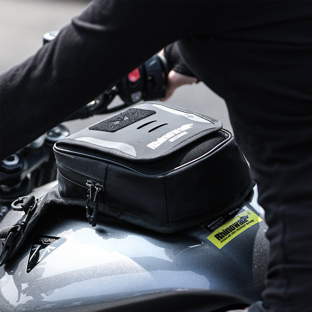 RHINOWALK MJX2008BK 2.4L Motorcycle Magnetic Tank Bag Multifunction Leg Bag Crossbody Waist Pack
