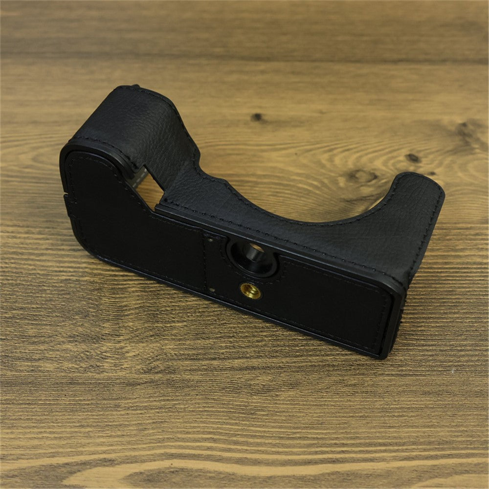 For Sony A7C II / A7CR Camera Bottom Case Retro PU Leather Half Body Cover with Battery Opening