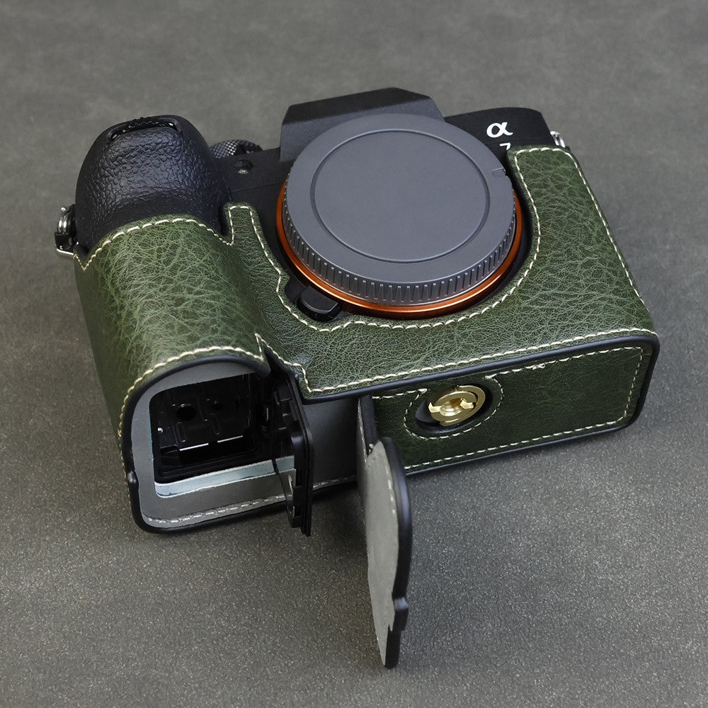For Sony Alpha 7 Mark V / A7R V Camera Case Litchi PU Leather Protective Cover with Battery Access
