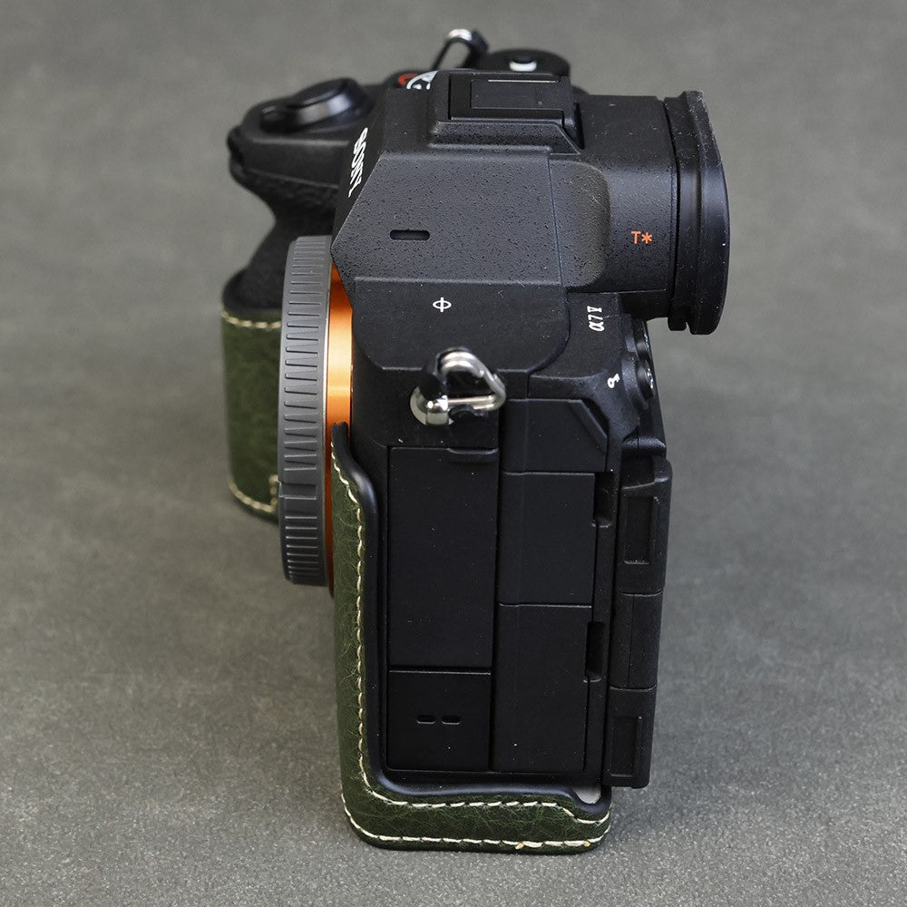 For Sony Alpha 7 Mark V / A7R V Camera Case Litchi PU Leather Protective Cover with Battery Access
