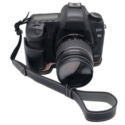 Half Case for Canon EOS 5D Mark II  /  Mark III  /  Mark IV Detachable Battery Design PU Leather Camera Grip Cover with Wrist Strap