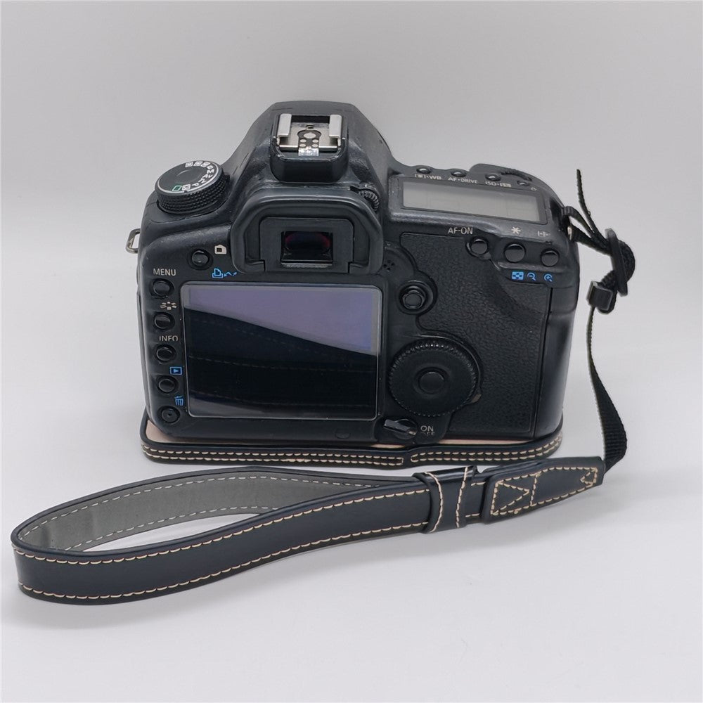 Half Case for Canon EOS 5D Mark II  /  Mark III  /  Mark IV Detachable Battery Design PU Leather Camera Grip Cover with Wrist Strap