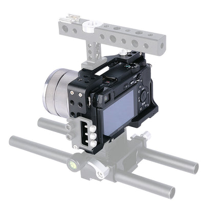 YELANGU C6-B Aviation Aluminum Frame Cage for Sony A6000/A6300/A6400/A6500 Quick Release Plate Base Protective Cover with Cold Shoe Adapter Camera Accessories