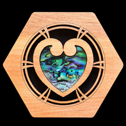 Heart with Paua Shell Gift Box Wakahuia