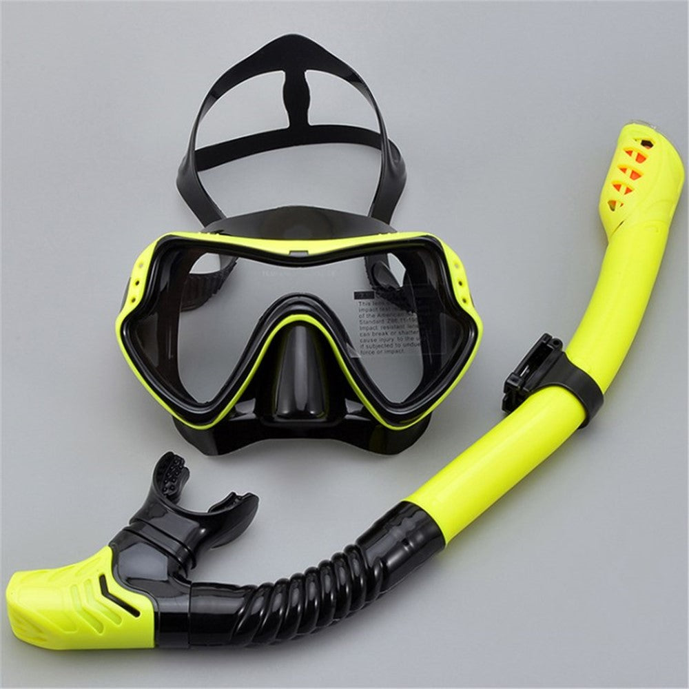 Anti-Fog Tempered Glass Snorkel Mask Scuba Diving Mask for Snorkeling Swimming and Scuba Diving