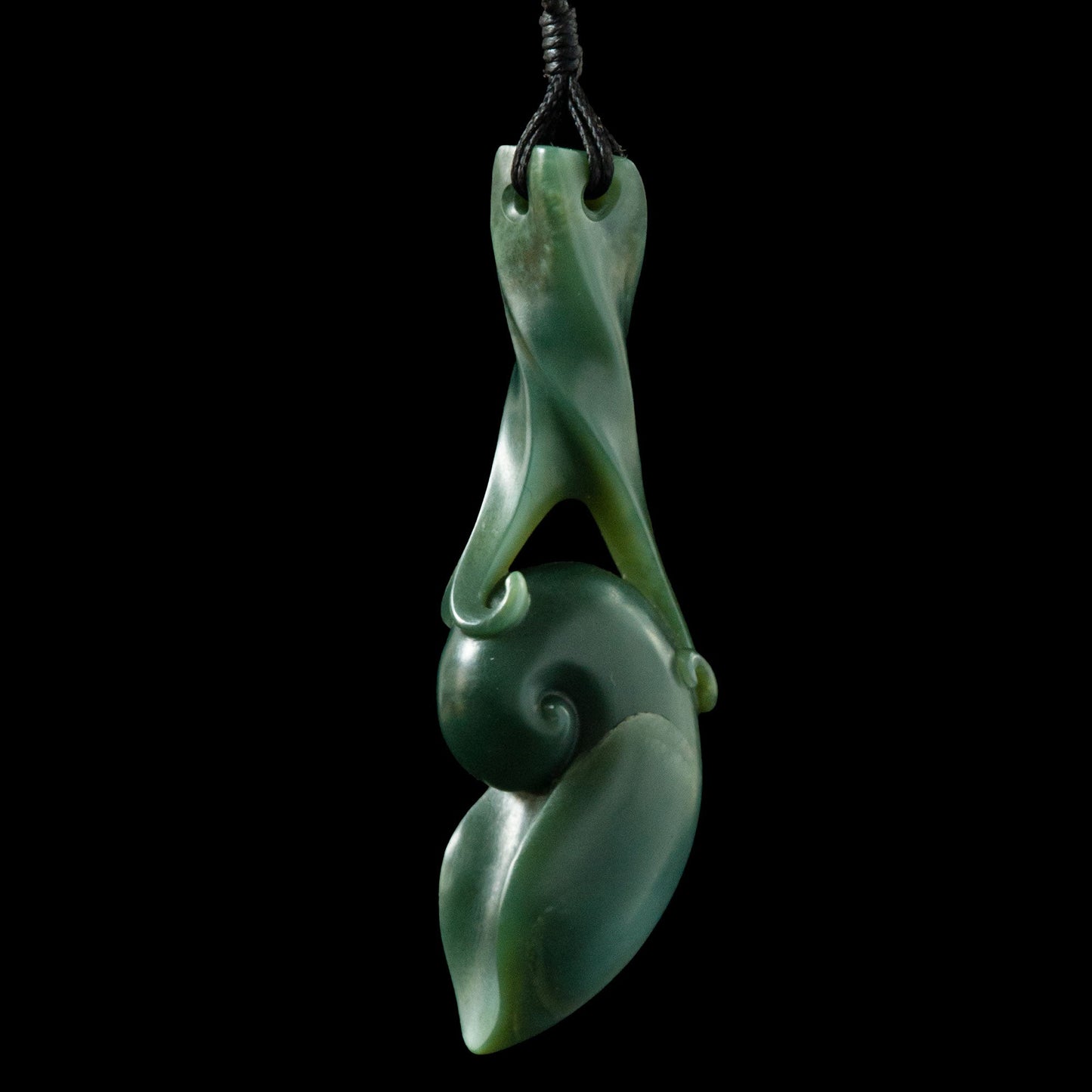 Sculpted Nautilus Shell piece in Inanga jade by Madelyne Gourdin Pendant