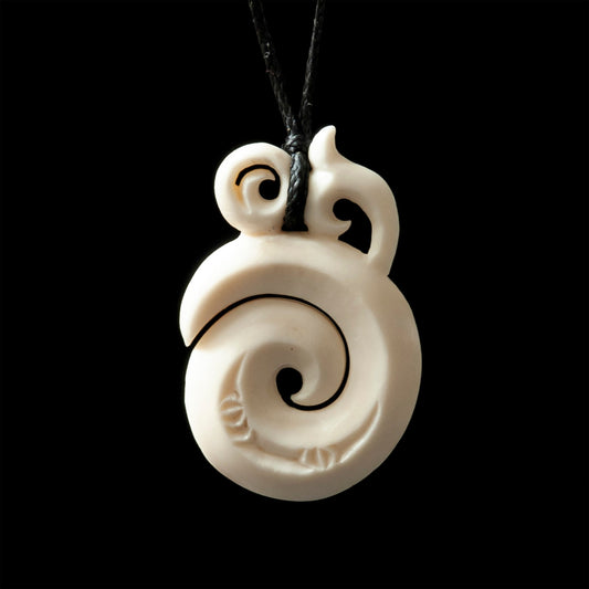 Tiny Koru with Manaia head by Yuri Terenyi - HM Pendant