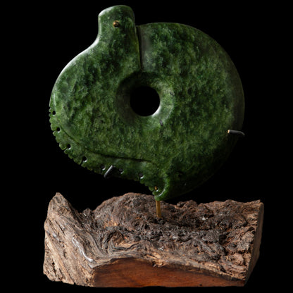 Pounamu disc Form sculpture by Alex Sands