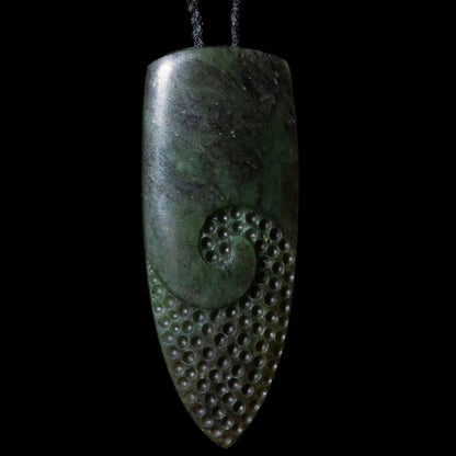 Engraved Koru Rei-Niho by Reagan Bregmen Pendant