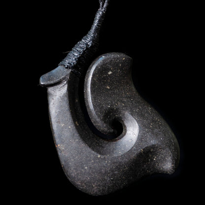 Onewa Matau Pendant