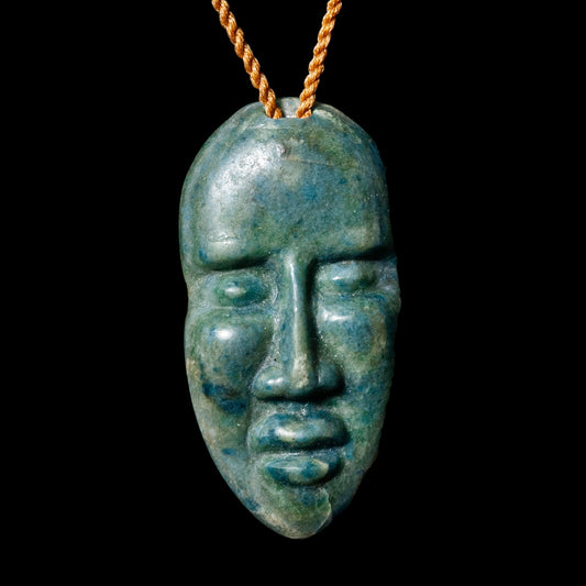 Aotea Wheku form pendant