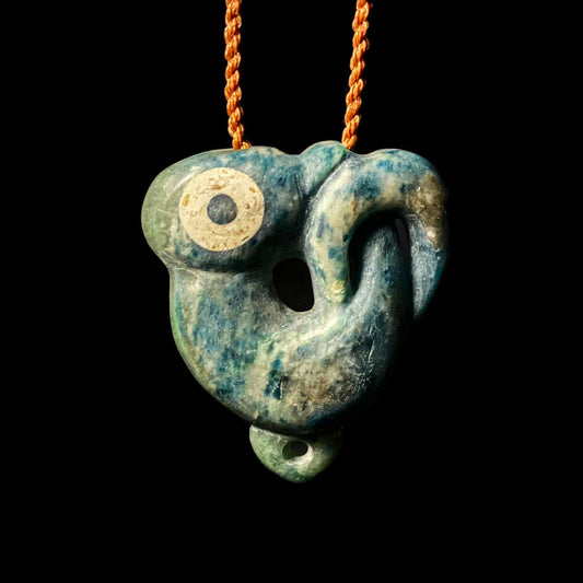 Aotea Manaia form pendant -