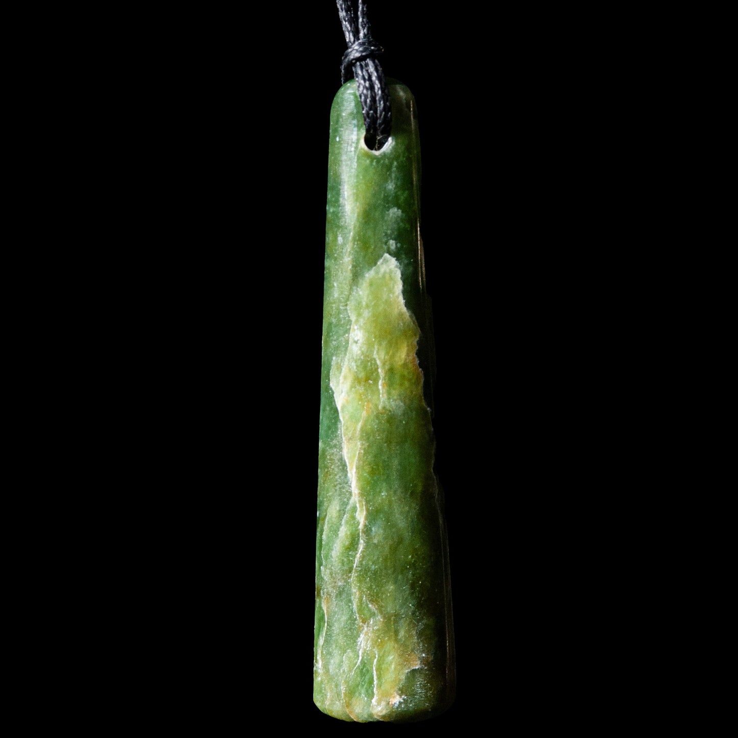 Pounamu Hei Toki, handcrafted pendant