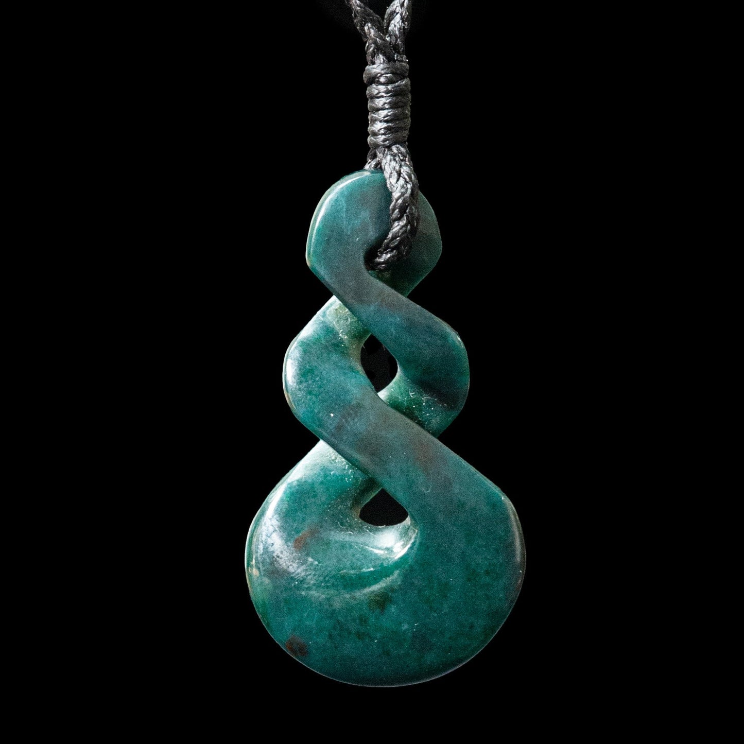Double Pikorua (twist) Aotea pendant