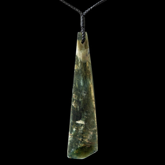 New Zealand Bowenite Toki form jade pendant by Nick Balme