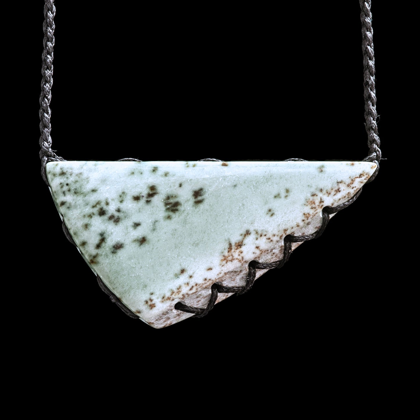 Jade rei niho handcrafted pendant Necklace