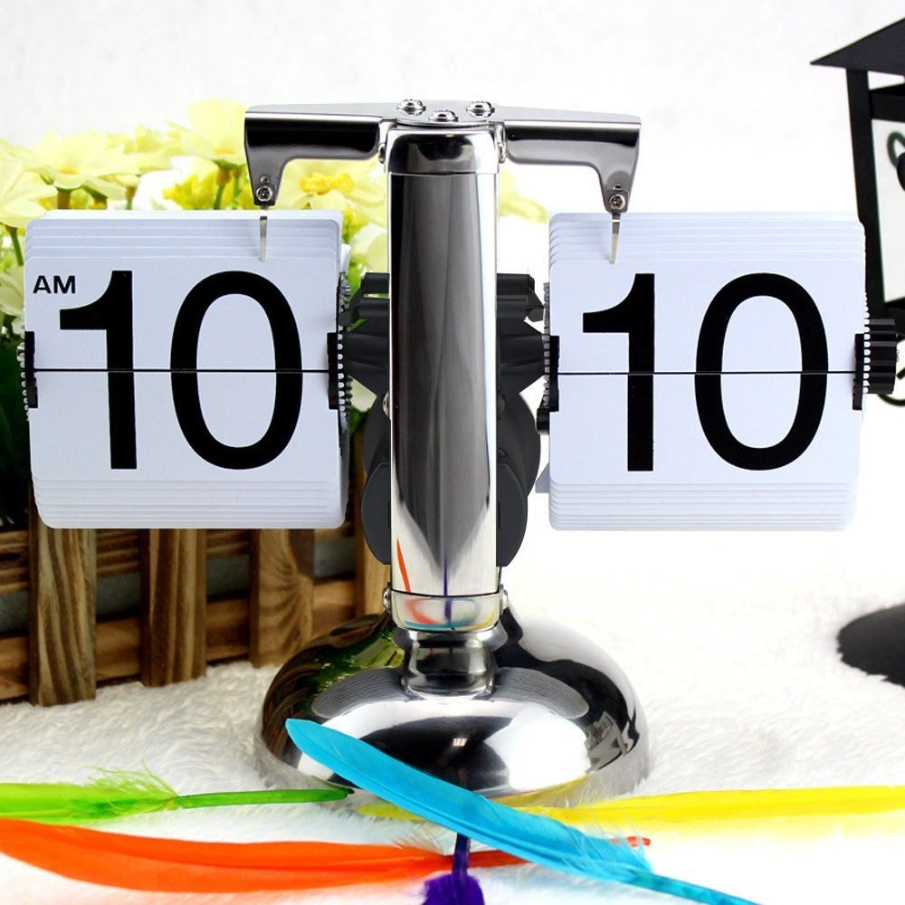 Flip Desk Clock Quiet Small Scale Table Clock Retro Style Digital Display Gear Operated Home Office Decor Quartz Clock